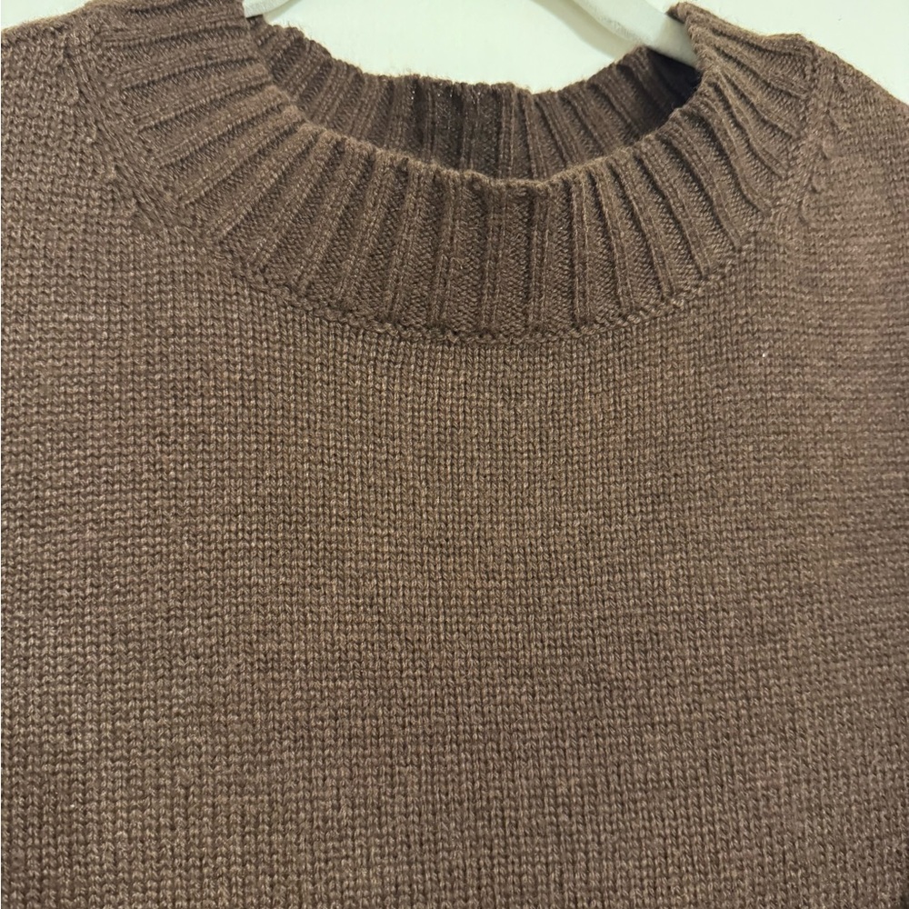 Dark Brown Crew Neck Short Sleeve Knit Sweater - Picture 2 of 5